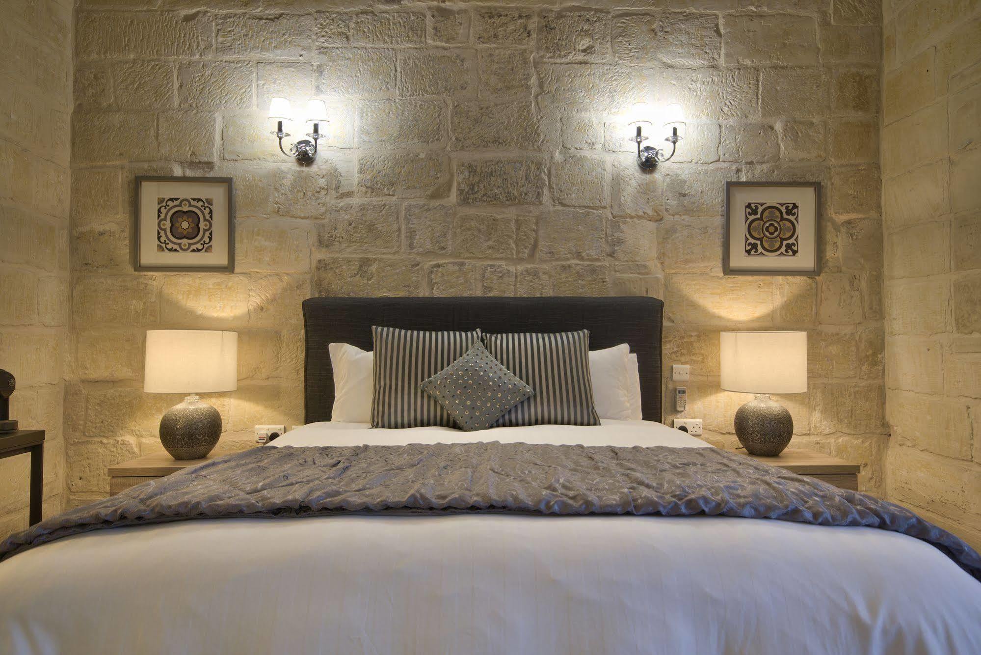 Julesy'S Bnb Cospicua Екстер'єр фото